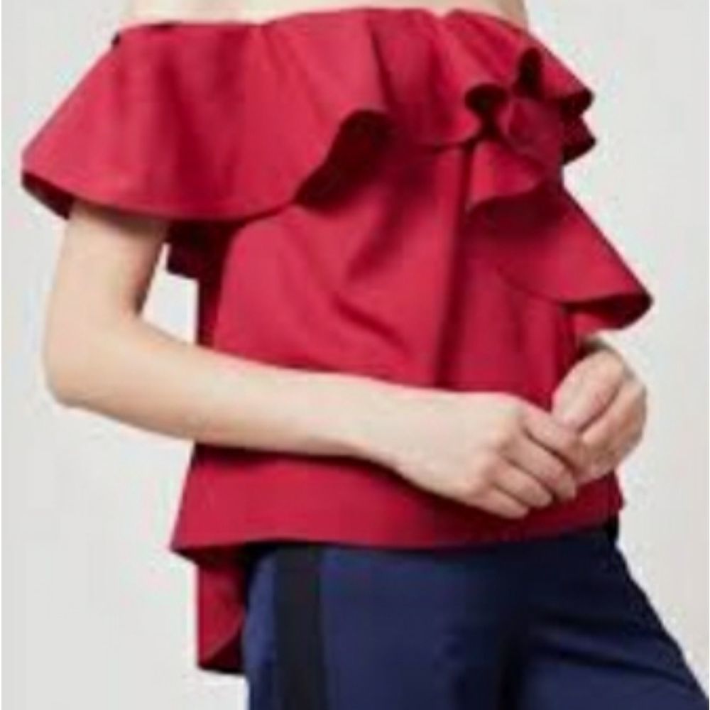 SACHIN AND BABI OFF THE SHOULDERS TRAPEZE TOP